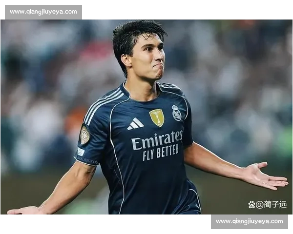 阿隆索点将！皇马三小将开启一线队首训