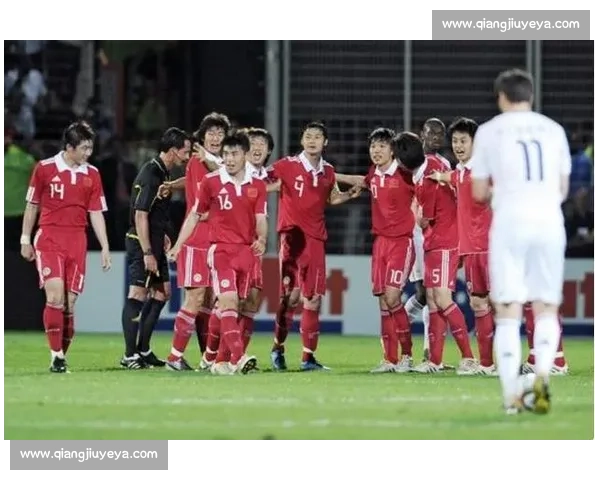 邓卓翔战术显威！三镇 2-2 逼平争冠热门，少年门将封神救主